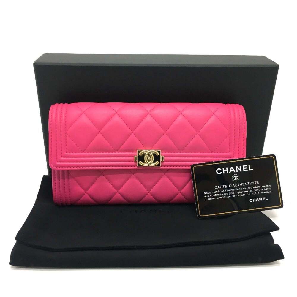 CHANEL Authentic Pink Wallet - Picture 9 of 10